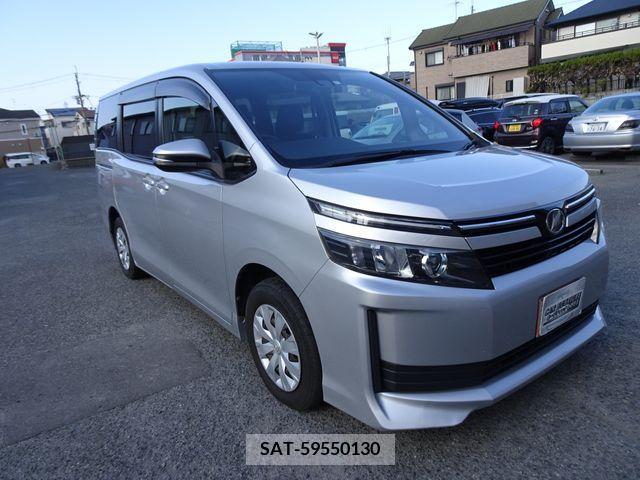 Toyota VOXY 2016-12 372173-3