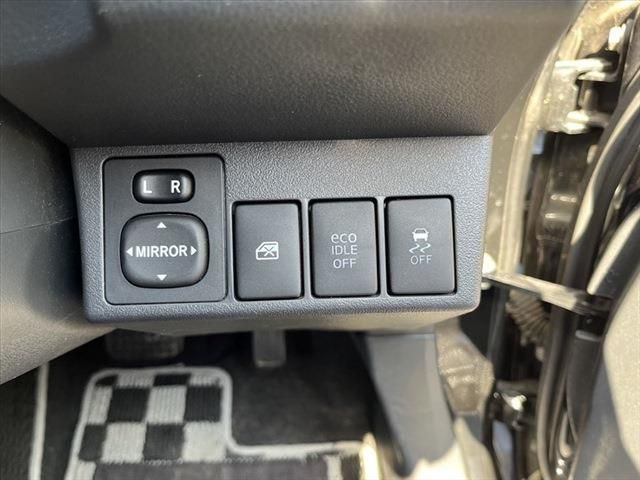 Daihatsu COPEN 2015-10 17400-26