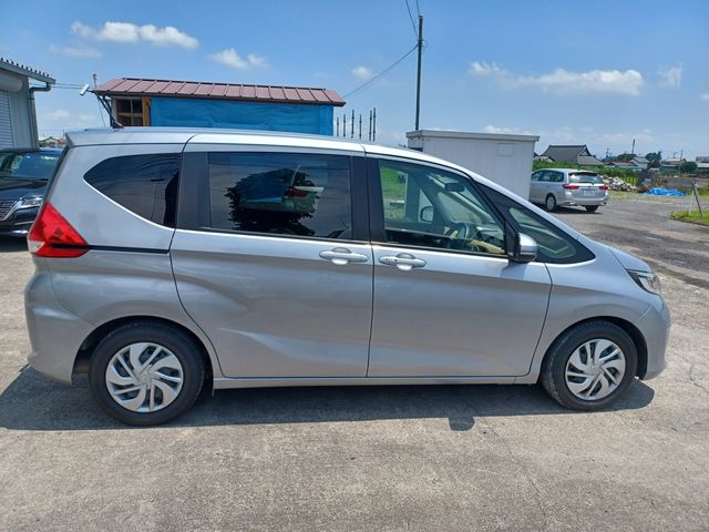 Honda FREED 2017-07 6894-3