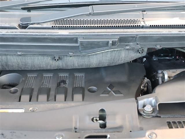 Mitsubishi DELICA D5 2022-08 27198-18