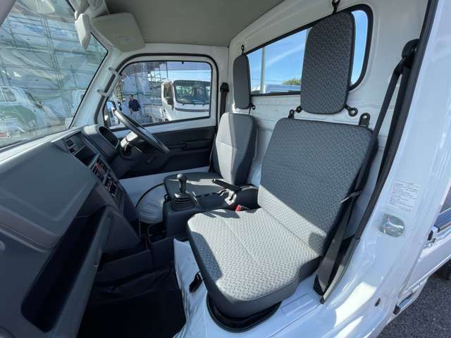 Suzuki CARRY TRUCK 2014-02 14064-15
