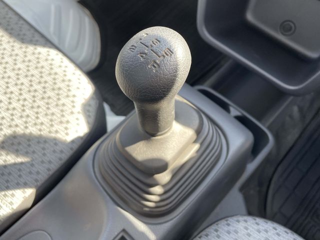 Suzuki CARRY TRUCK 2014-02 14064-22