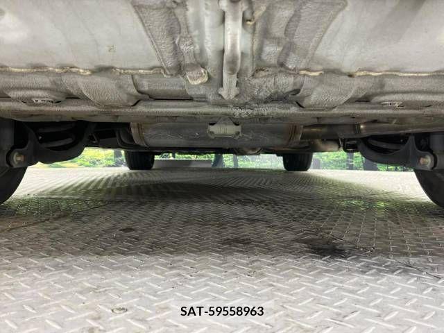 Honda e 2016-08 209434-19