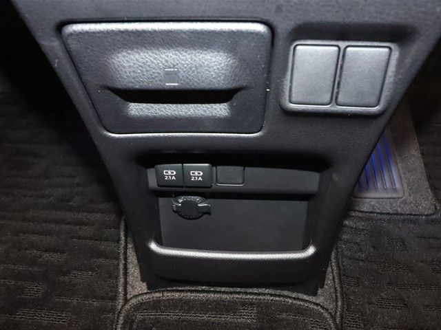 Toyota VOXY 2018-12 195962-14