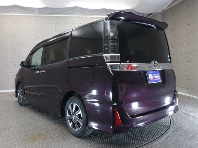 Toyota VOXY 2018-12 195962-24