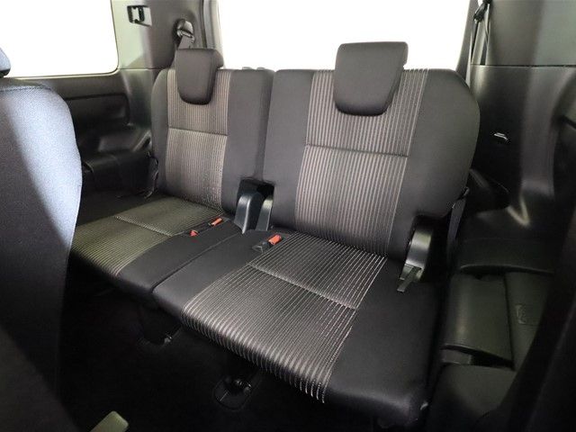 Toyota VOXY 2018-12 195962-7