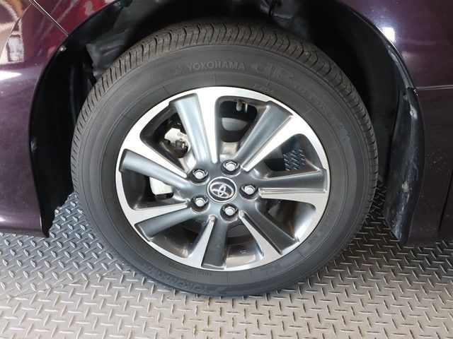 Toyota VOXY 2018-12 195962-27