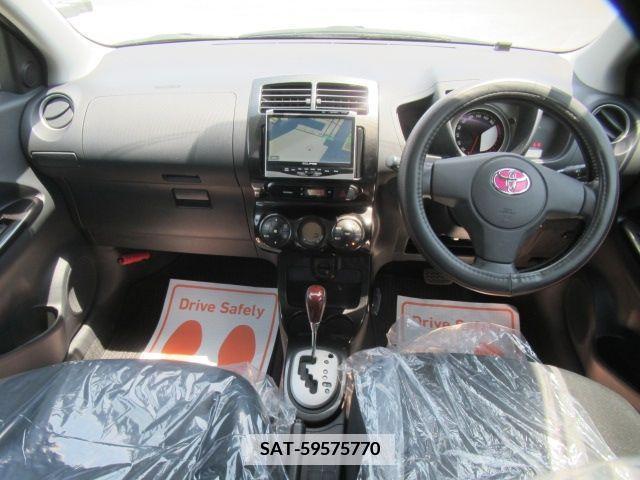 Toyota IST 2010-05 381073-3
