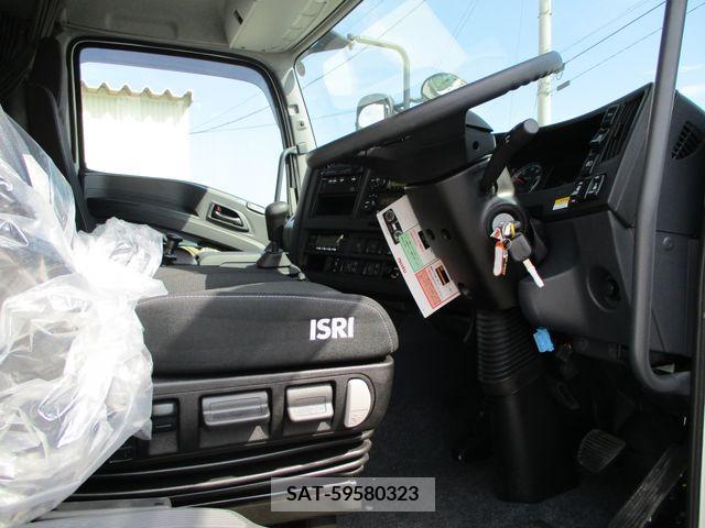 Isuzu GIGA 2022-12 251262-11