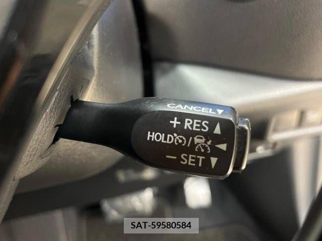Toyota C-HR 2019-03 224298-6
