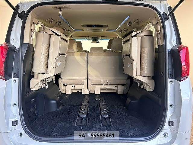 Toyota ALPHARD 2019-01 345974-13