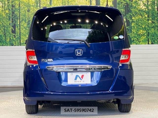 Honda FREED 2015-08 302865-15
