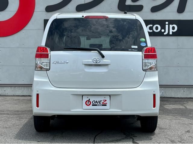 Toyota SPADE 2013-04 190775-2