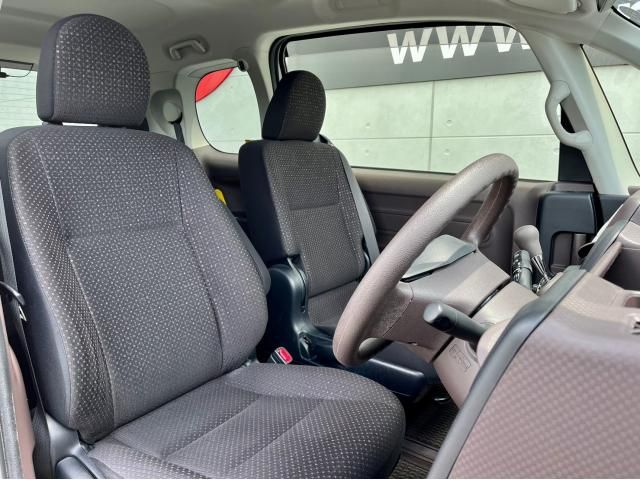 Toyota SPADE 2013-04 190775-20
