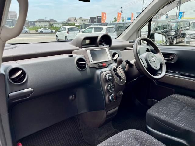 Toyota SPADE 2013-04 190775-8