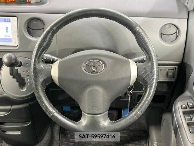 Toyota SIENTA 2013-03 346606-11