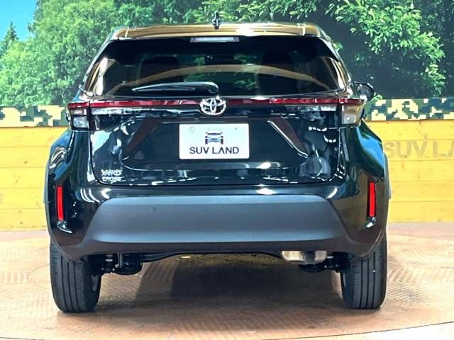 Toyota YARIS CROSS 2023-07 196483-15