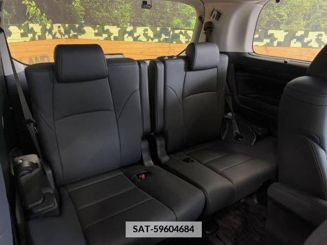 Toyota ALPHARD 2023-04 335923-11