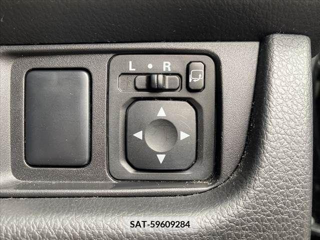 Mitsubishi EK CUSTOM 2016-04 300767-5