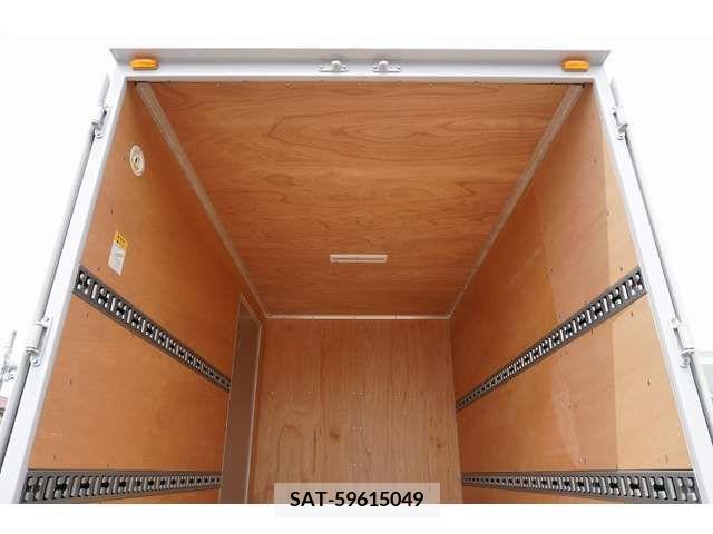 Mitsubishi CANTER 2023-01 200801-17