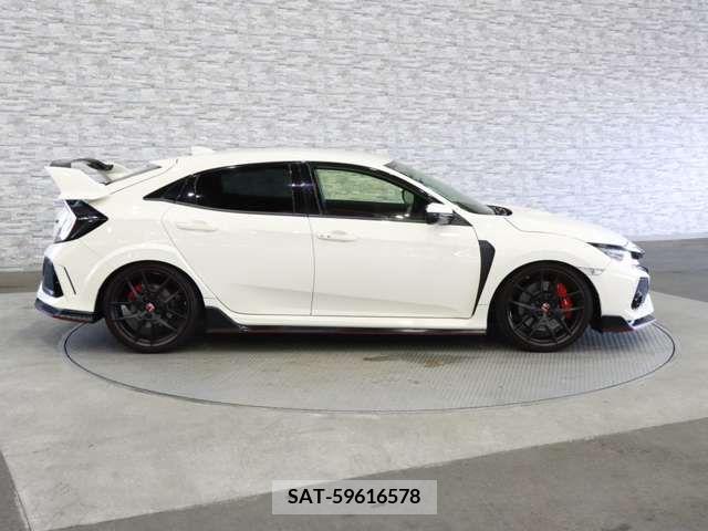 Honda CIVIC 2017-12 389992-12
