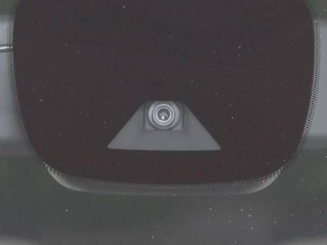 Nissan SERENA 2017-09 182123-7