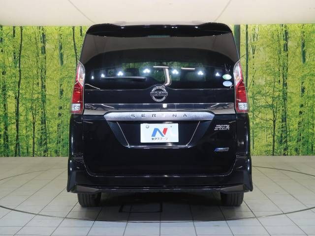 Nissan SERENA 2017-09 182123-19