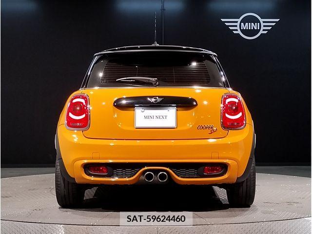 Bmw MINI 2018-02 230901-4