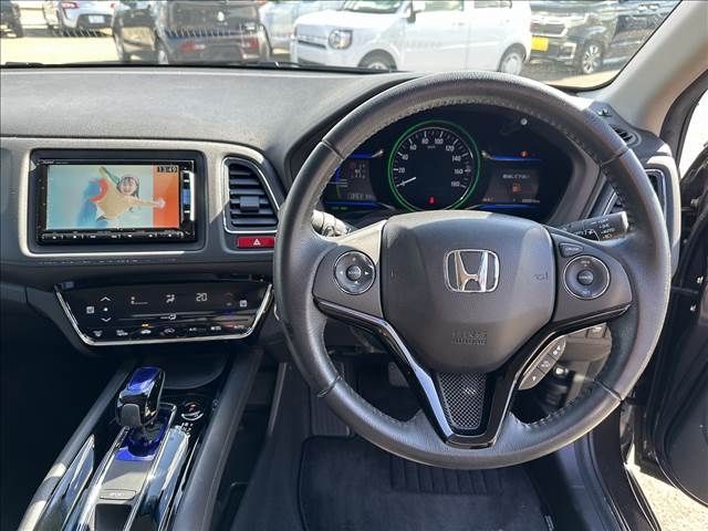 Honda VEZEL 2014-08 21918-1