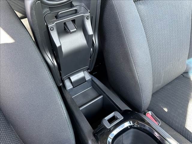 Honda VEZEL 2014-08 21918-27