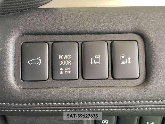 Mitsubishi DELICA D5 2020-03 384704-14