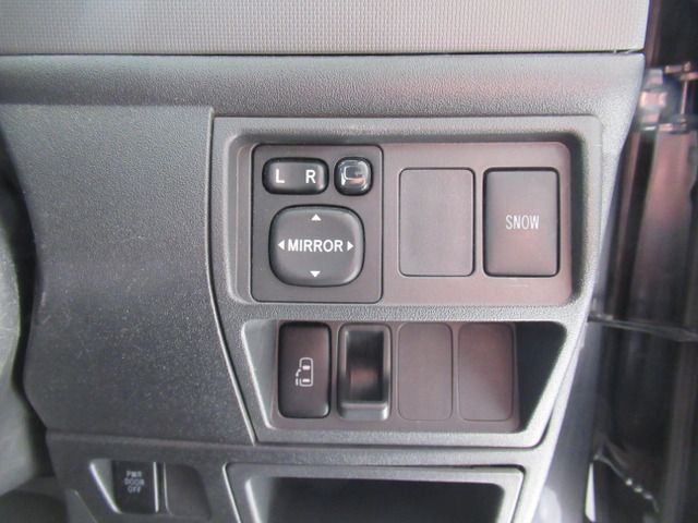 Toyota SIENTA 2012-02 21714-10
