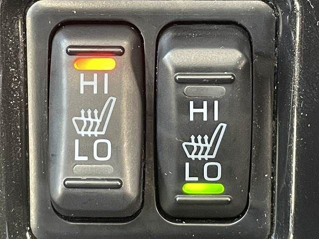 Mitsubishi OUTLANDER PHEV 2015-12 6111-11
