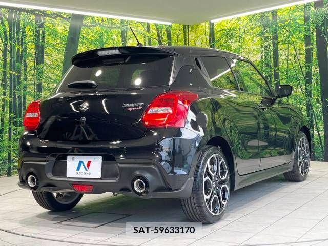 Suzuki SWIFT 2022-12 320834-17