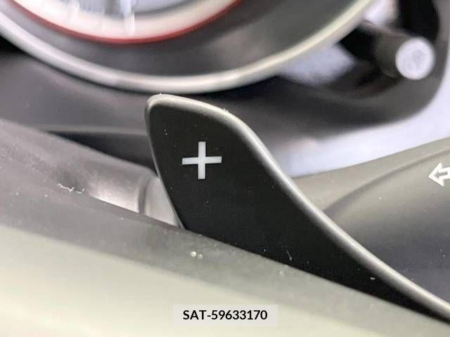 Suzuki SWIFT 2022-12 320834-7
