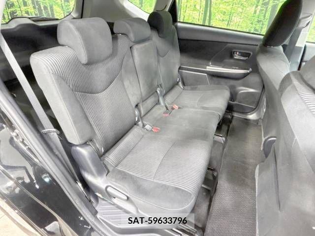 Toyota PRIUS ALPHA 2015-03 211443-9