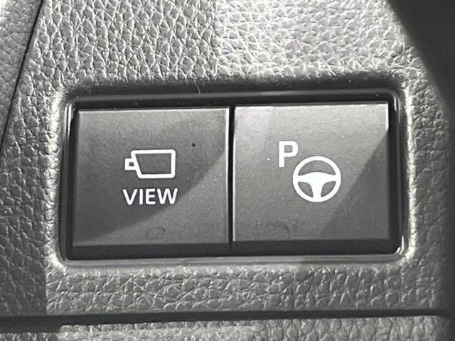 Toyota PRIUS 2023-05 194589-6
