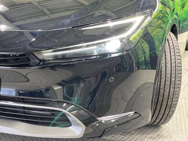 Toyota PRIUS 2023-05 194589-12