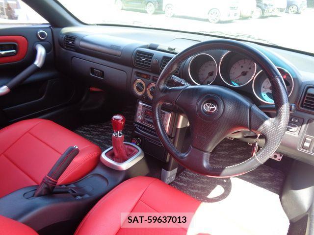 Toyota MR-S 2004-02 231418-1