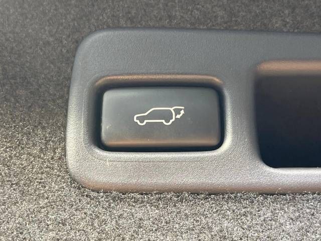 Toyota HARRIER 2019-03 10014-5