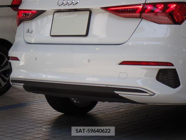 Audi A3 SEDAN 2021-06 377603-25
