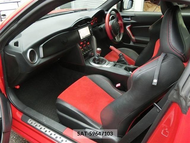 Toyota 86 2012-01 253124-23