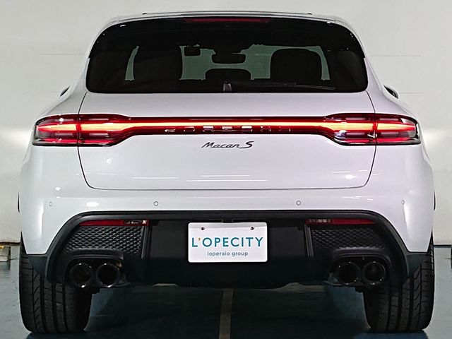 Porsche MACAN 2023-05 184127-27