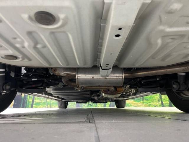 Toyota VOXY 2019-06 24423-19
