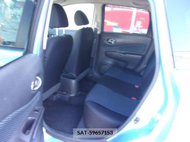 Nissan NOTE 2013-08 352556-7