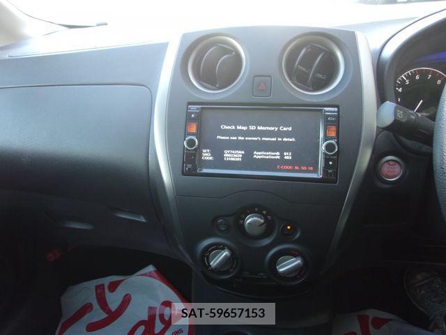Nissan NOTE 2013-08 352556-5