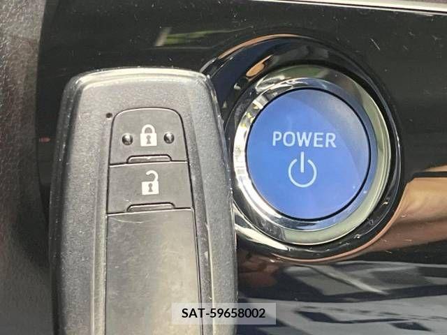 Toyota PRIUS 2017-12 322388-7