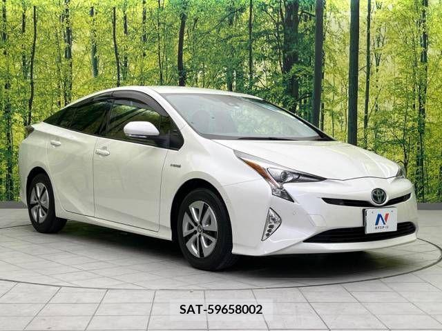 Toyota PRIUS 2017-12 322388-16