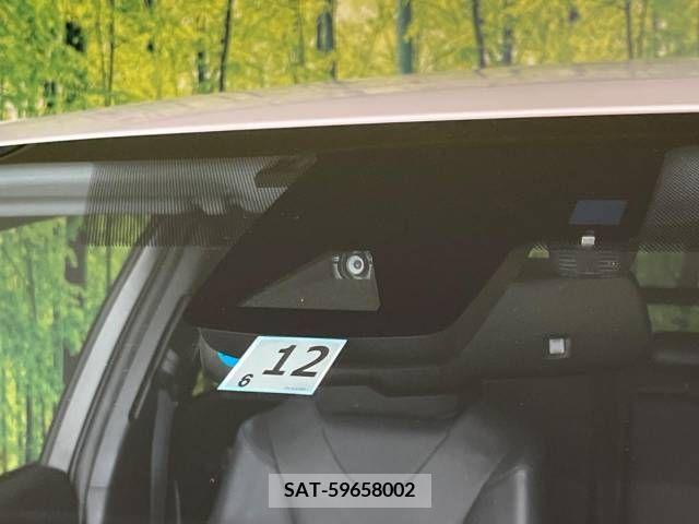 Toyota PRIUS 2017-12 322388-4