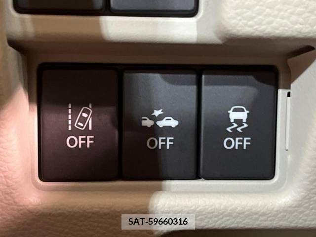 Suzuki SPACIA 2018-11 368490-8